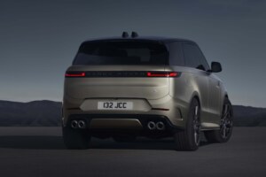 2025 Range Rover Sv