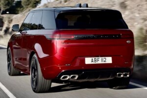 2025 Range Rover V8